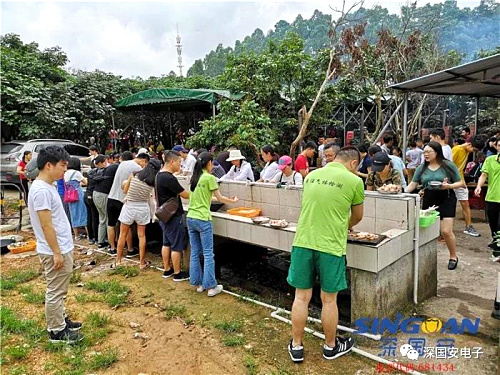 洗菜.jpg 洗菜.jpg